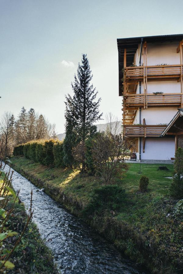 Hotel Paradiesquelle Puchberg am Schneeberg Buitenkant foto