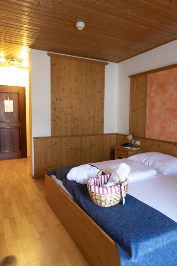 Hotel Paradiesquelle Puchberg am Schneeberg Buitenkant foto
